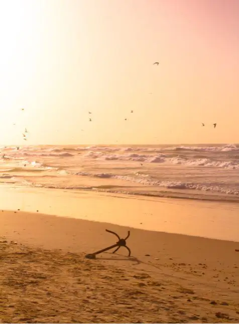 Coucher de soleil sur plage sénégalaise - voyage sur mesure au Sénégal
